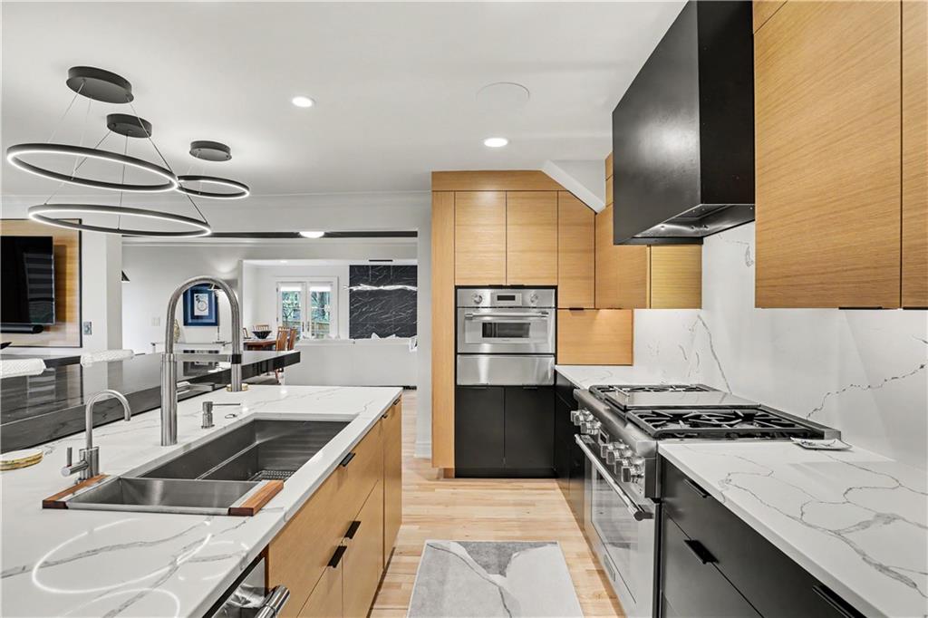 6251 Wornall Road Kansas City, MO 64113 - Photo 9 of 36