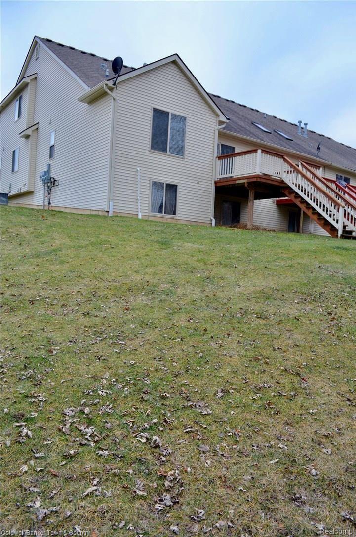 4708 Summer Ridge Drive Howell, MI 48843 - Photo 20 of 20 DSC_0024.jpg