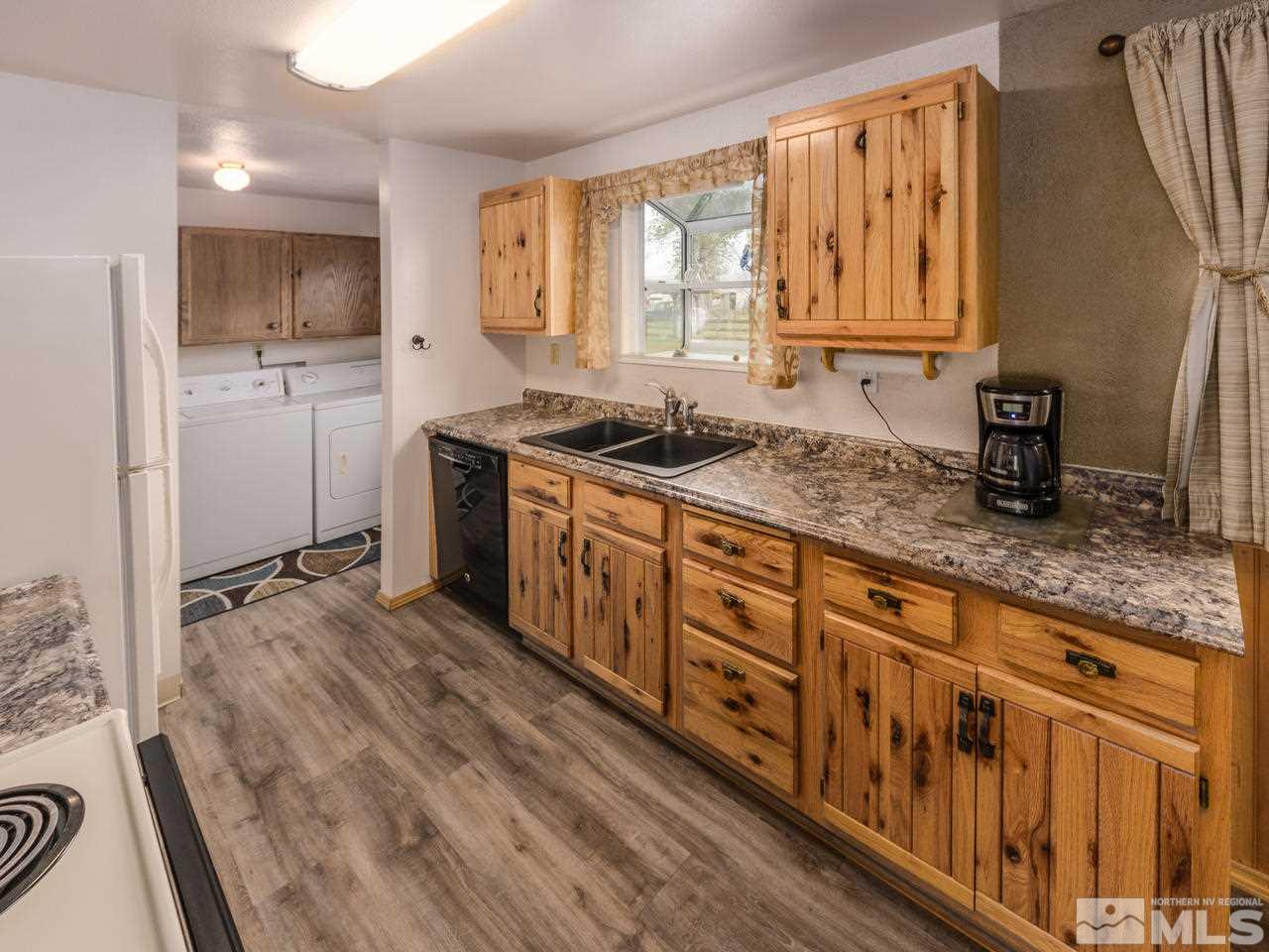 11488 Sitka Street Reno, NV 89506 - Photo 8 of 24 Photo 8