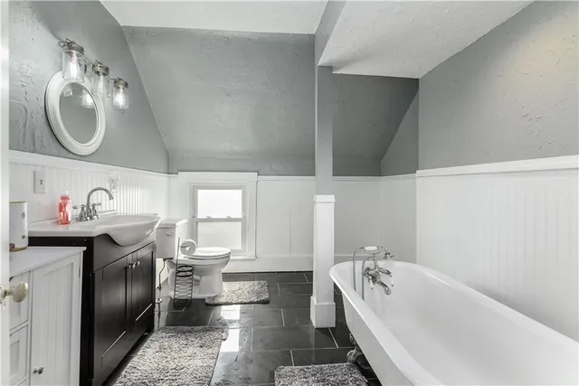 $350,000 | 24592 195th Street, Leavenworth, KS 66048