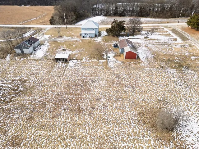 $350,000 | 24592 195th Street, Leavenworth, KS 66048