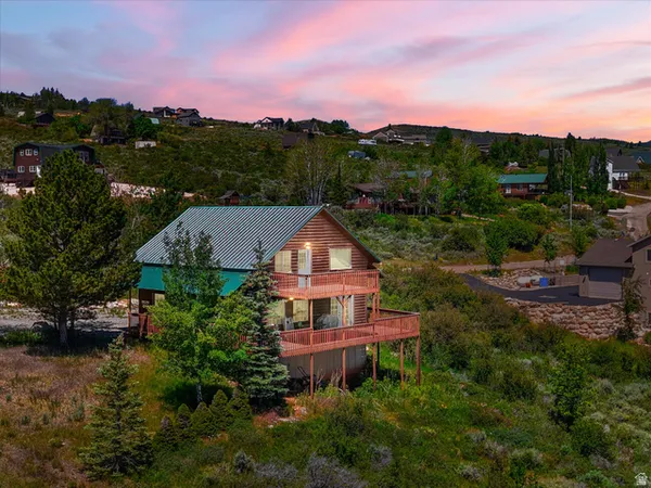 $625,000 | 2302 Hidaway Circle, Garden City, UT 84028