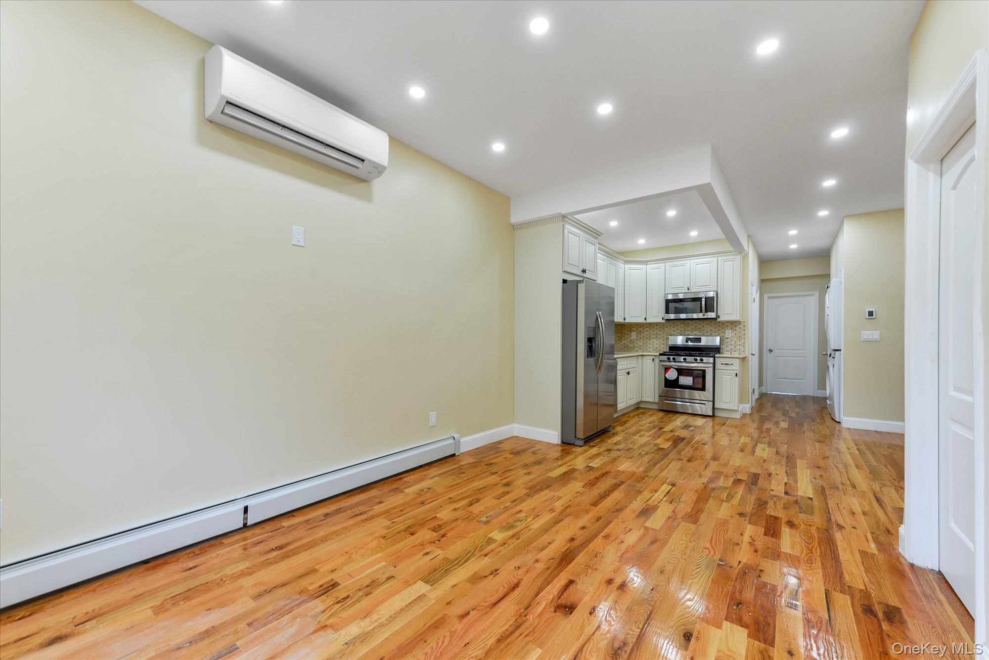 147-12 70th Road Queens, NY 11367 - Photo 12 of 30