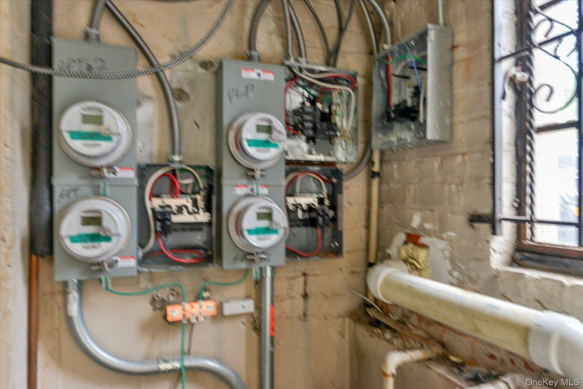 147-12 70th Road Queens, NY 11367 - Photo 27 of 30