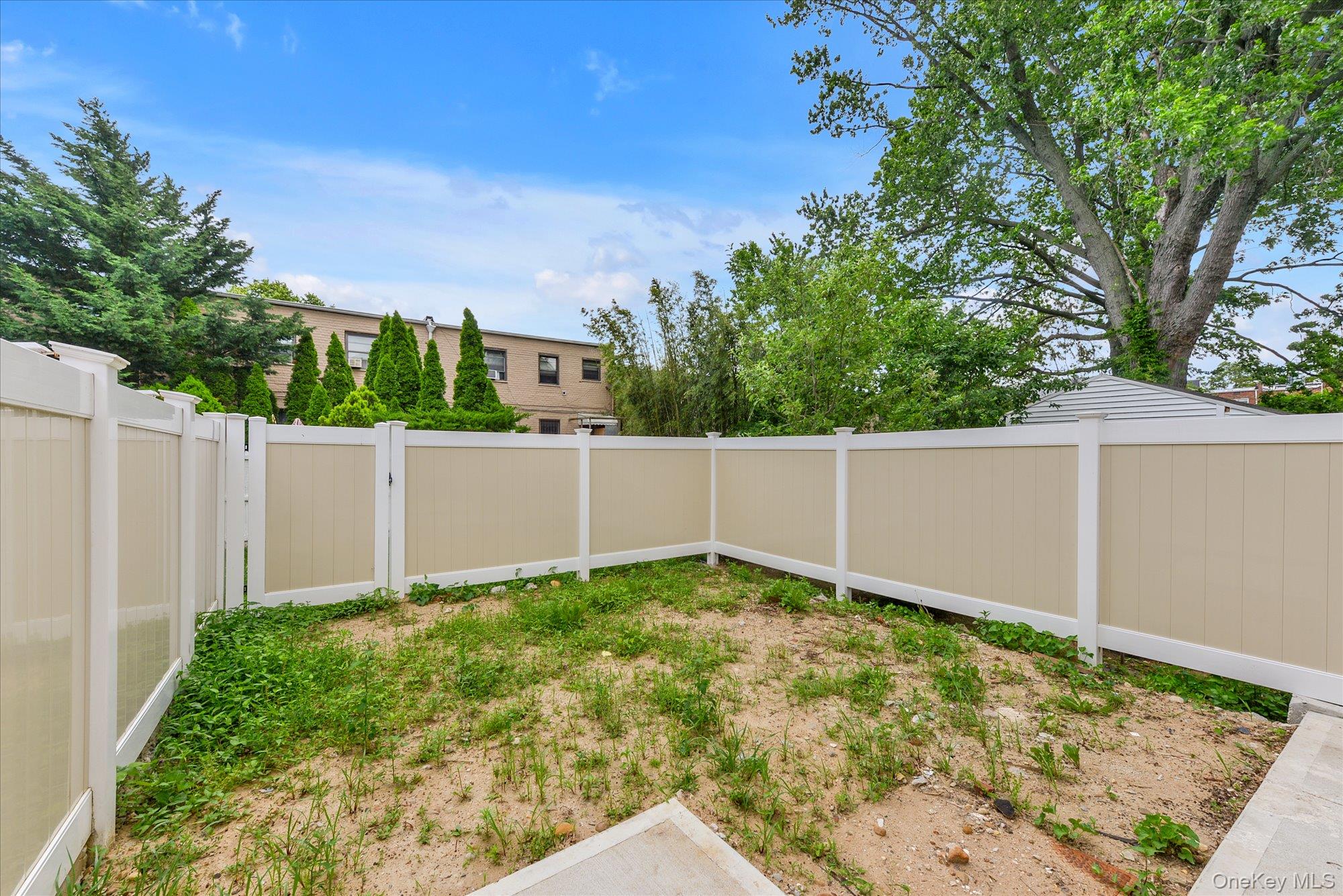 147-12 70th Road Queens, NY 11367 - Photo 28 of 30