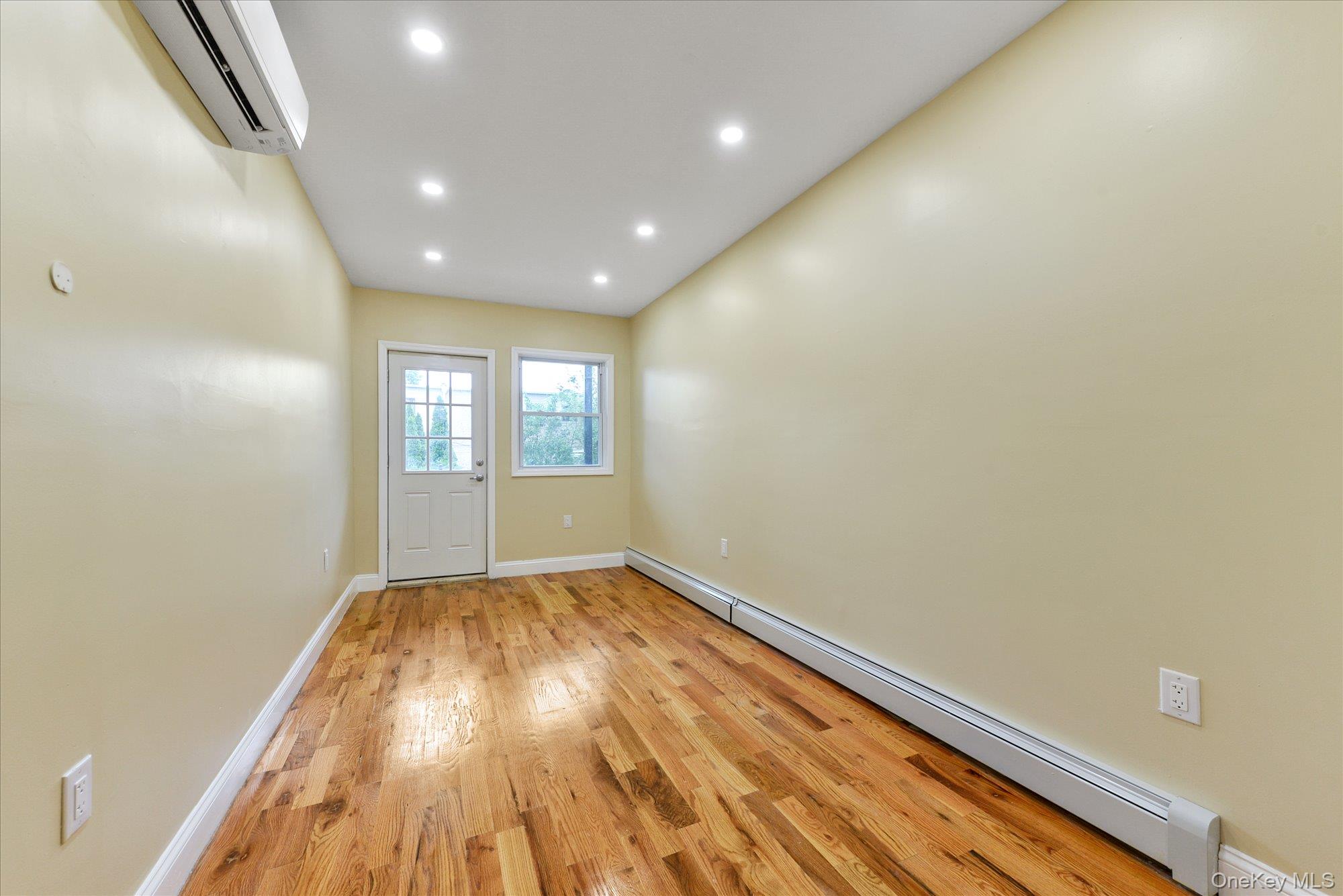 147-12 70th Road Queens, NY 11367 - Photo 5 of 30