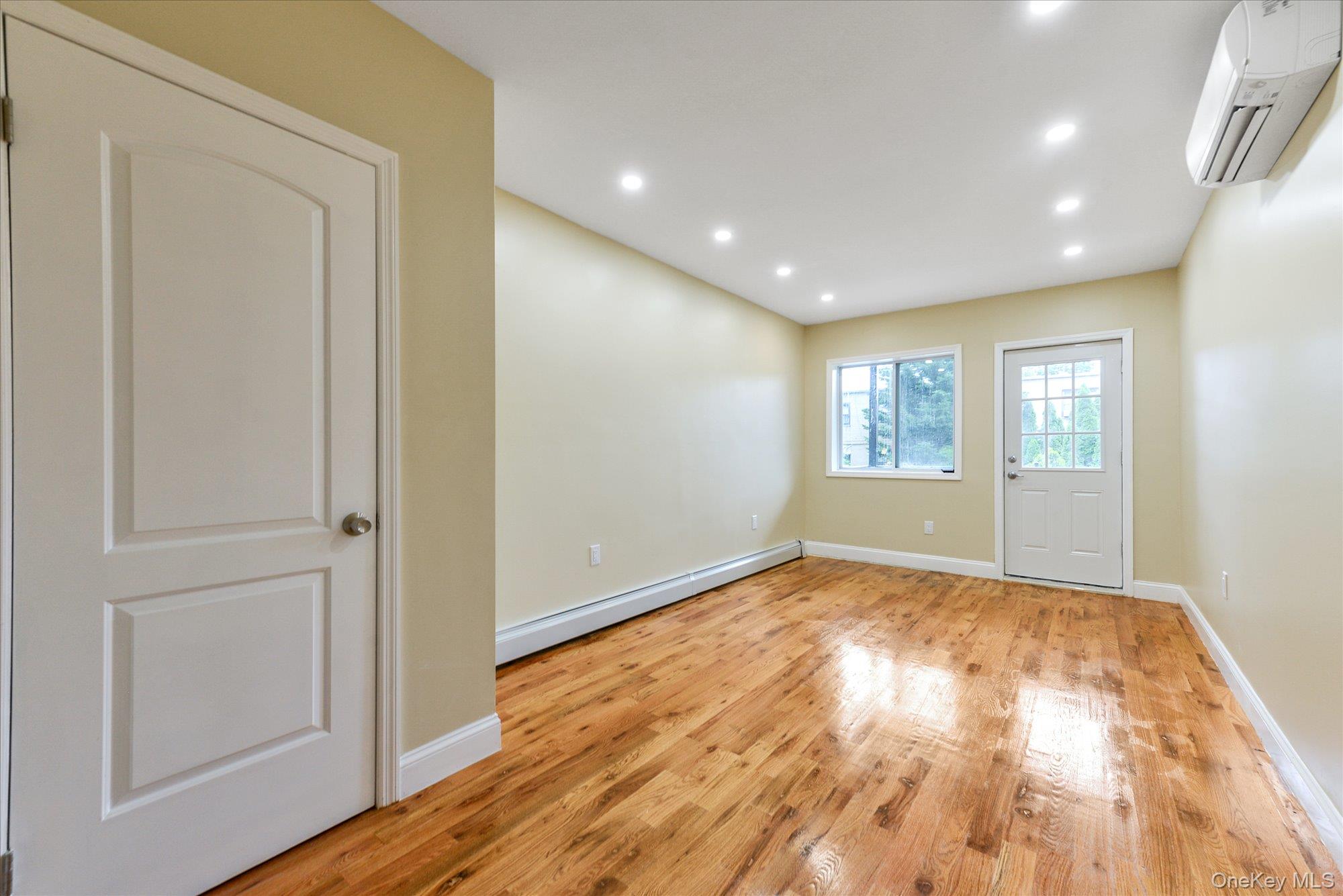 147-12 70th Road Queens, NY 11367 - Photo 6 of 30