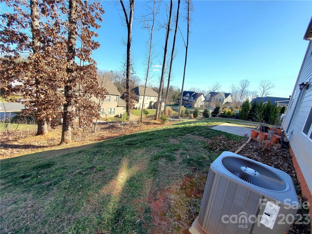 10013 Sunset Ridge Midland, NC 28107 - Photo 41 of 45 a view of a garden