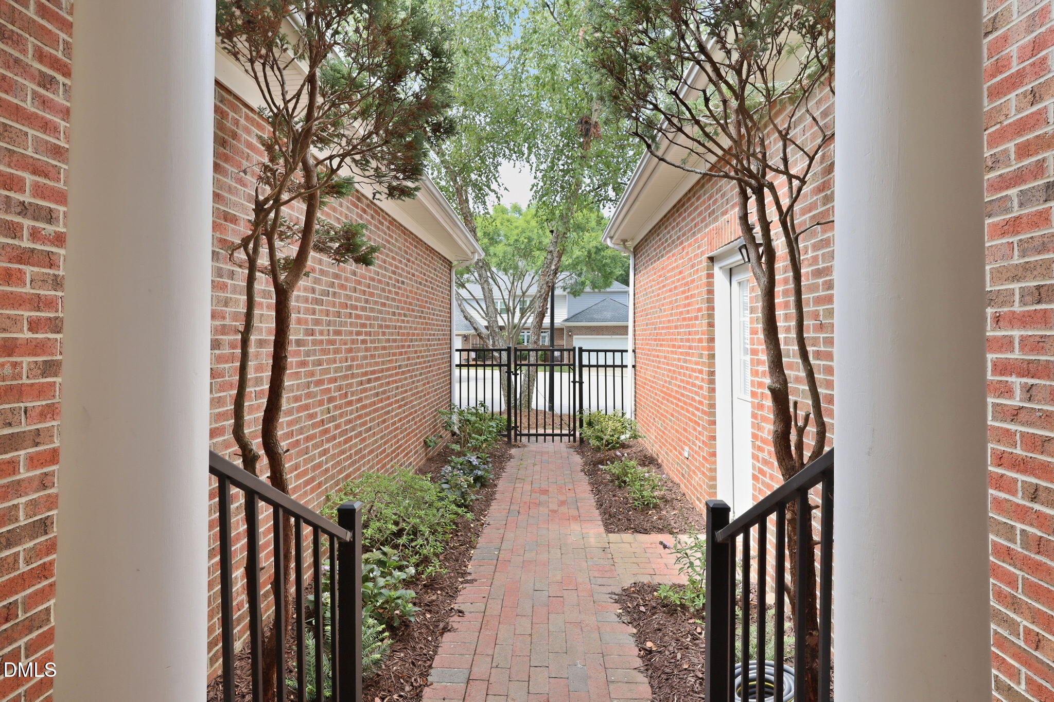 3412 Sir Colleton Court Raleigh, NC 27612 - Photo 36 of 41 10-web-or-mls-IMG_0572