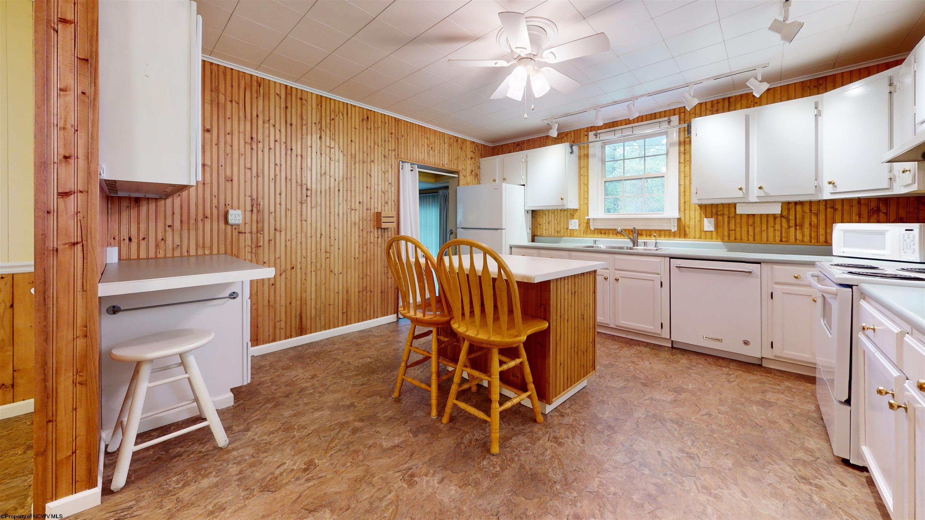 1418 Cherry Run Road Grafton, WV 26354 - Photo 9 of 48 Gallery Image 9