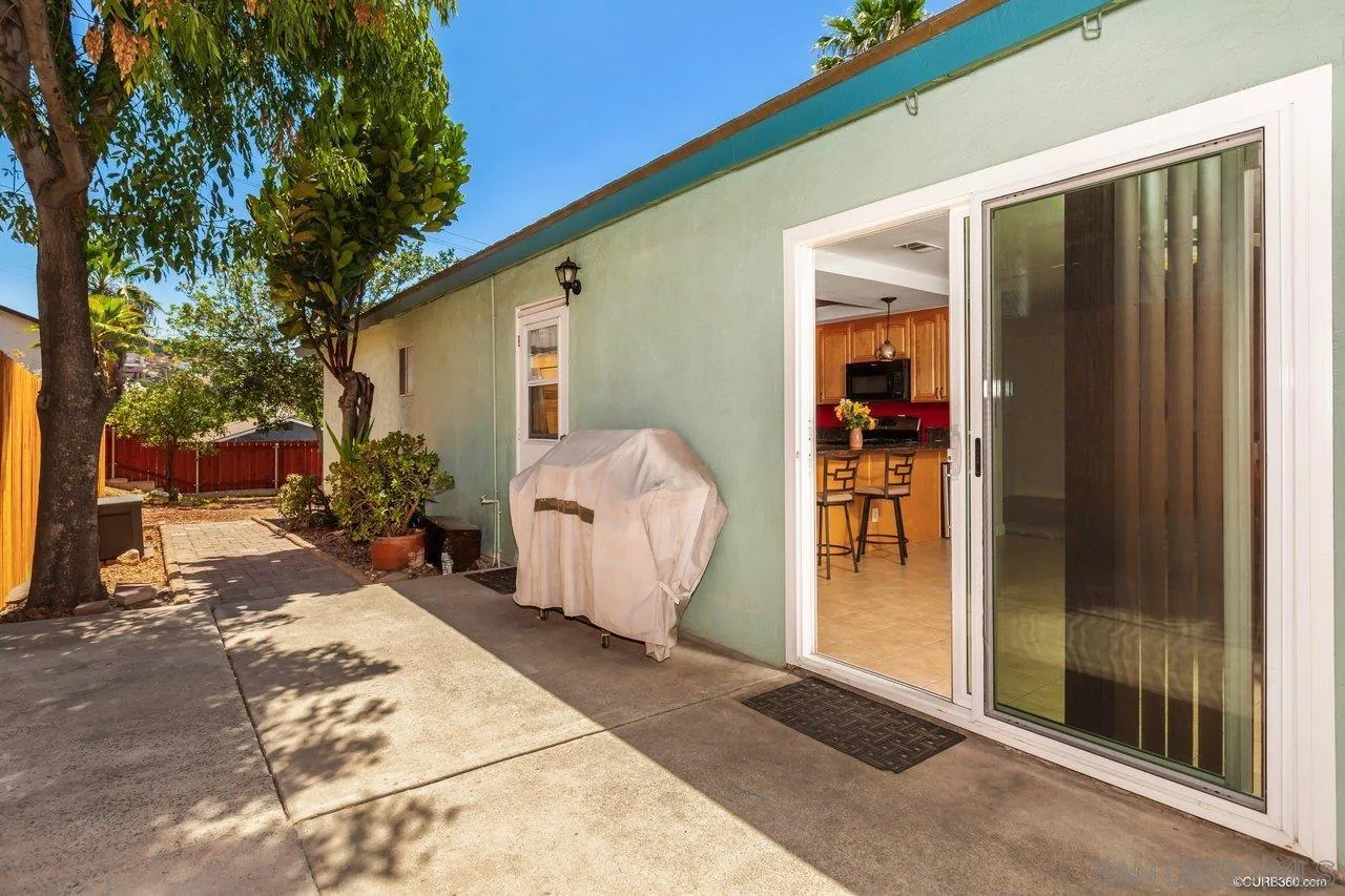 1015 Maria Avenue Spring Valley, CA 91977 - Photo 25 of 25 Gallery Image 25