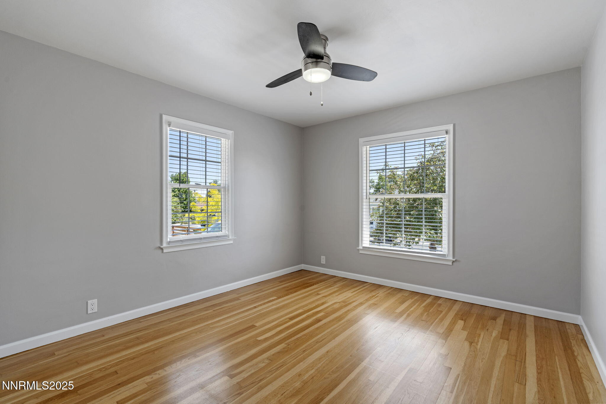 1619 Knox Avenue Reno, NV 89509 - Photo 21 of 38 bedroom 1
