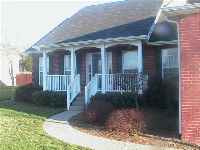 627 Briarhill Road Lebanon, TN 37087 - Photo 2 of 15 Home is situated at the end of the cul-de-sac.