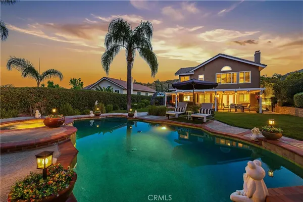 $1,075,000 | 22029 Rodeffer Place, Saugus, CA 91350