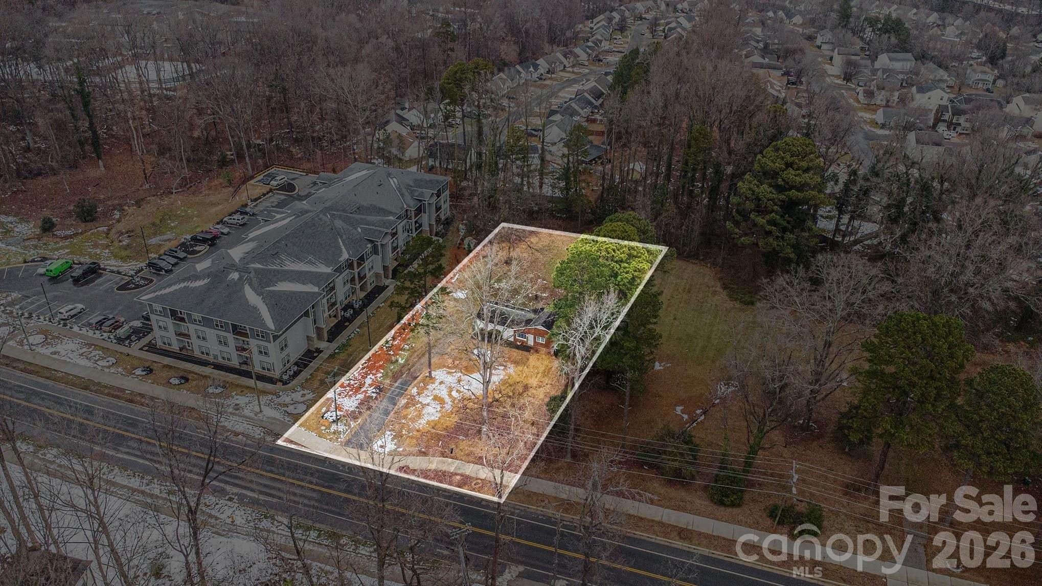 500 Tom Hunter Road Charlotte, NC 28213 - Photo 23 of 24 a view of sitting area