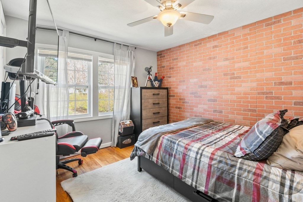 70 Bourbeau Street Chicopee, MA 01020 - Photo 22 of 32