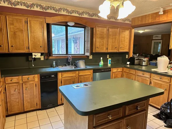 $210,000 | 408 Myra Street, Mansfield, LA 71052