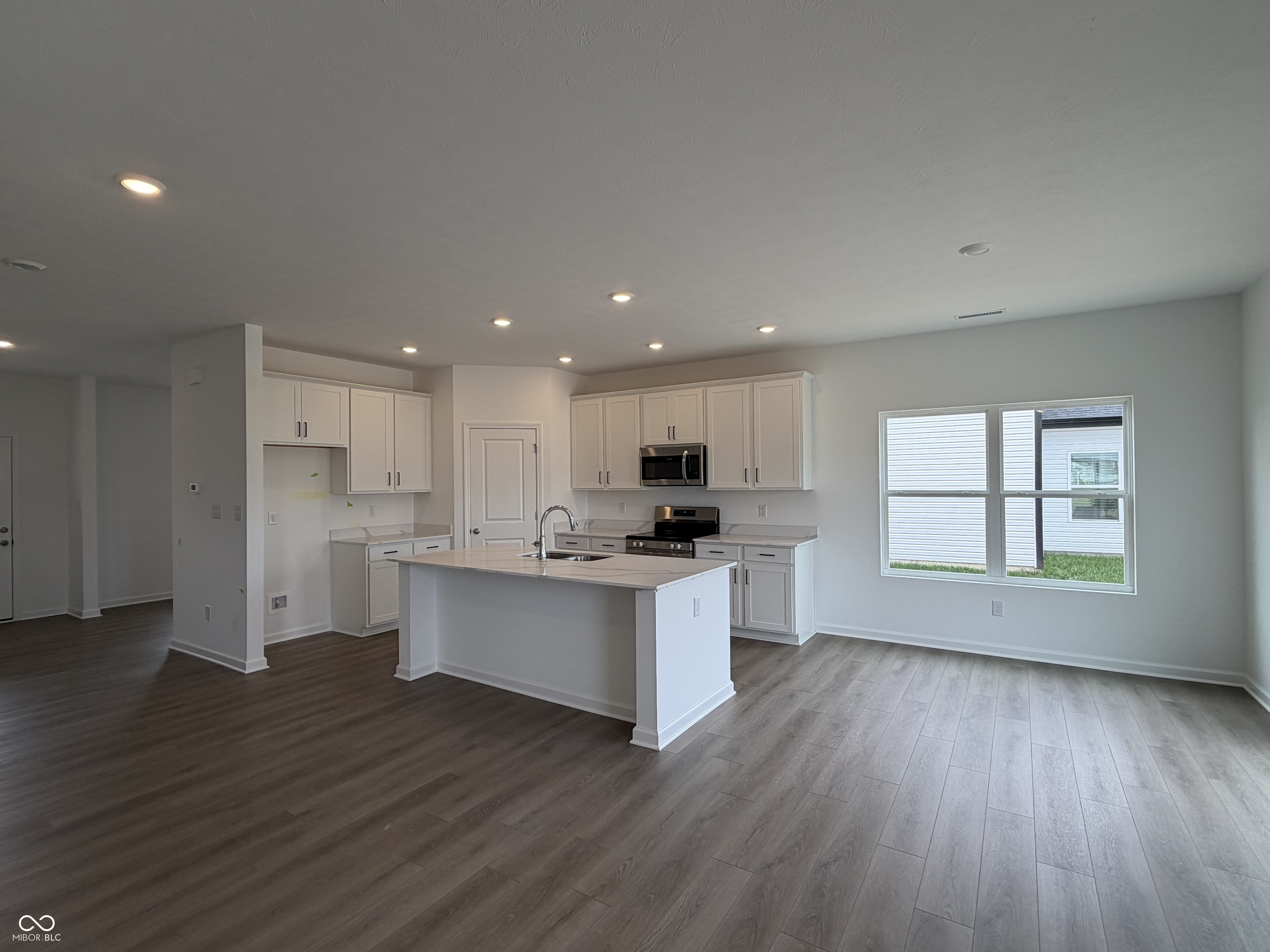 8141 Clary Lane Pendleton, IN 46064 - Photo 7 of 19