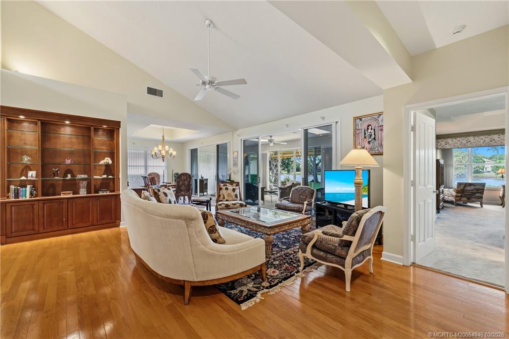 3510 Southeast Cambridge Drive Stuart, FL 34997 - Photo 6 of 38
