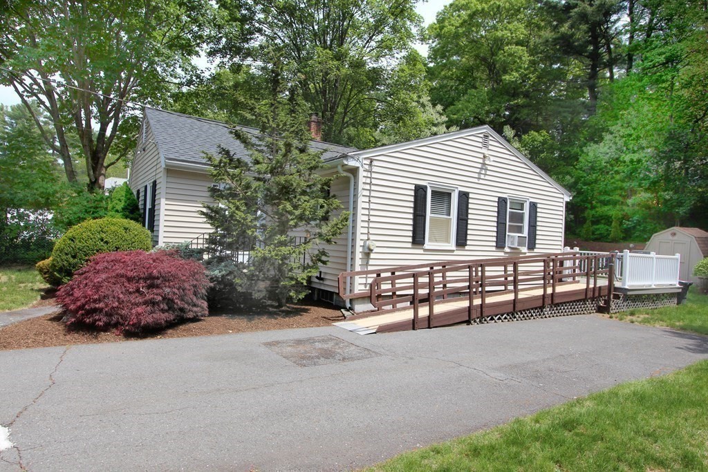 18 Birch Road Norfolk, MA 02056 - Photo 21 of 22 Gallery Image 21
