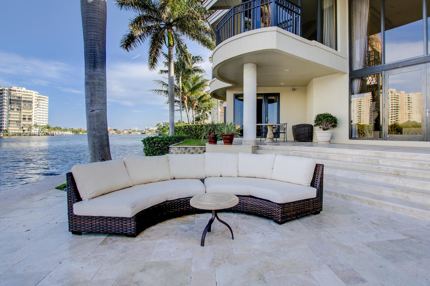 879 Dover Street Boca Raton, FL 33487 - Photo 34 of 54 879 Dover St Boca Raton FL-large-038-Pat