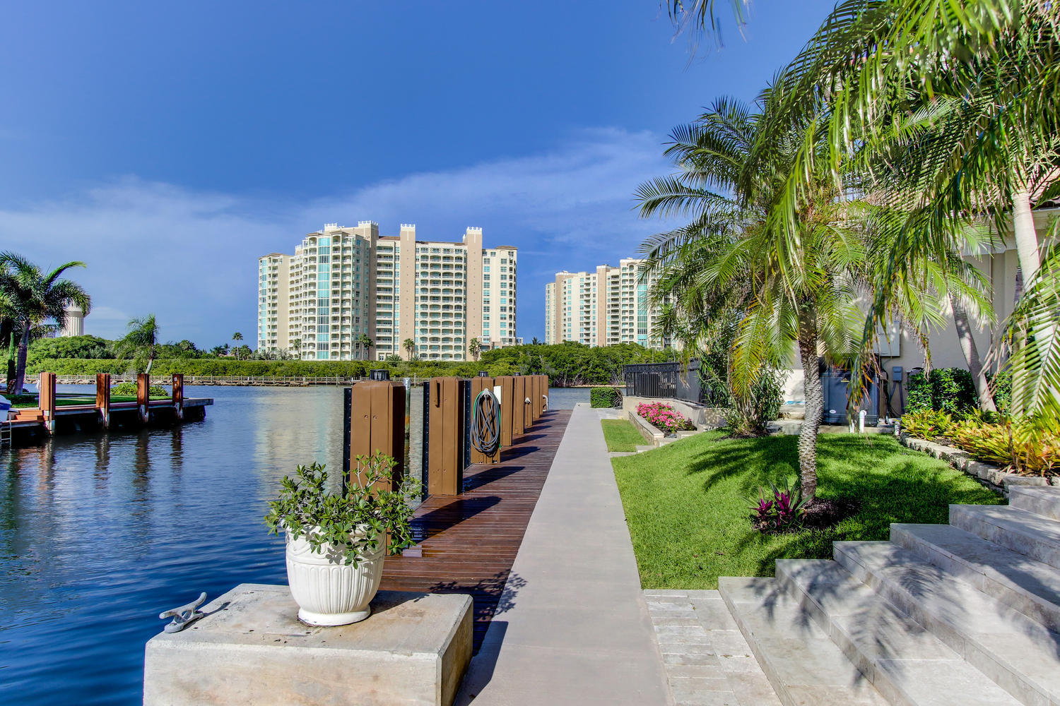 879 Dover Street Boca Raton, FL 33487 - Photo 50 of 54 879 Dover St Boca Raton FL-large-057-Doc
