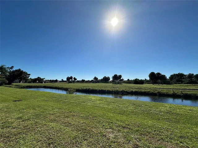 $164,900 | 3001 Holiday Springs Boulevard, Unit 102, Margate, FL 33063