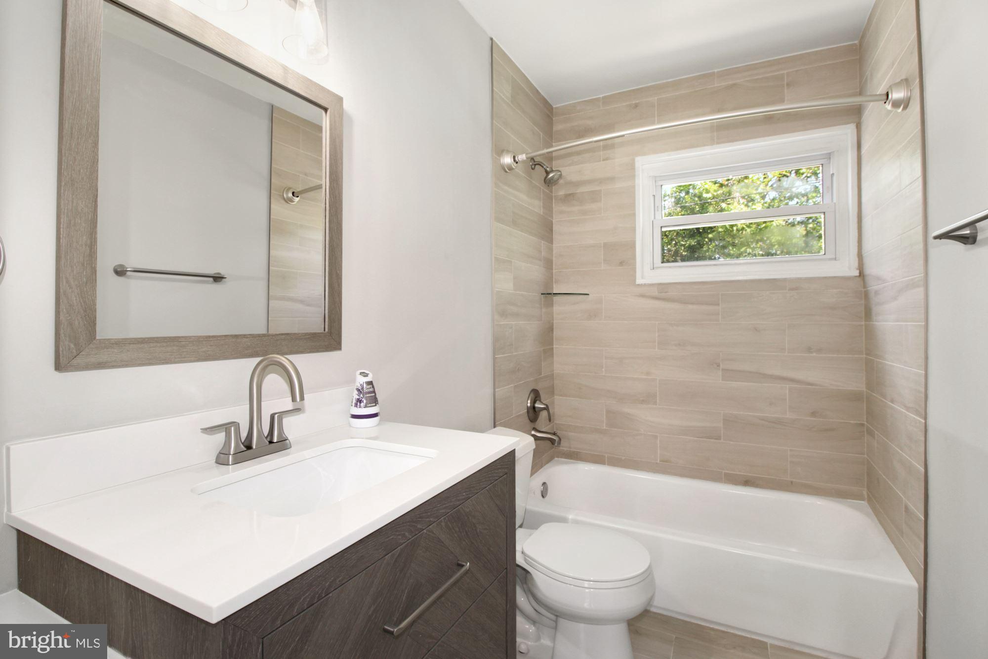 6318 Craigmont Road Baltimore, MD 21228 - Photo 13 of 30