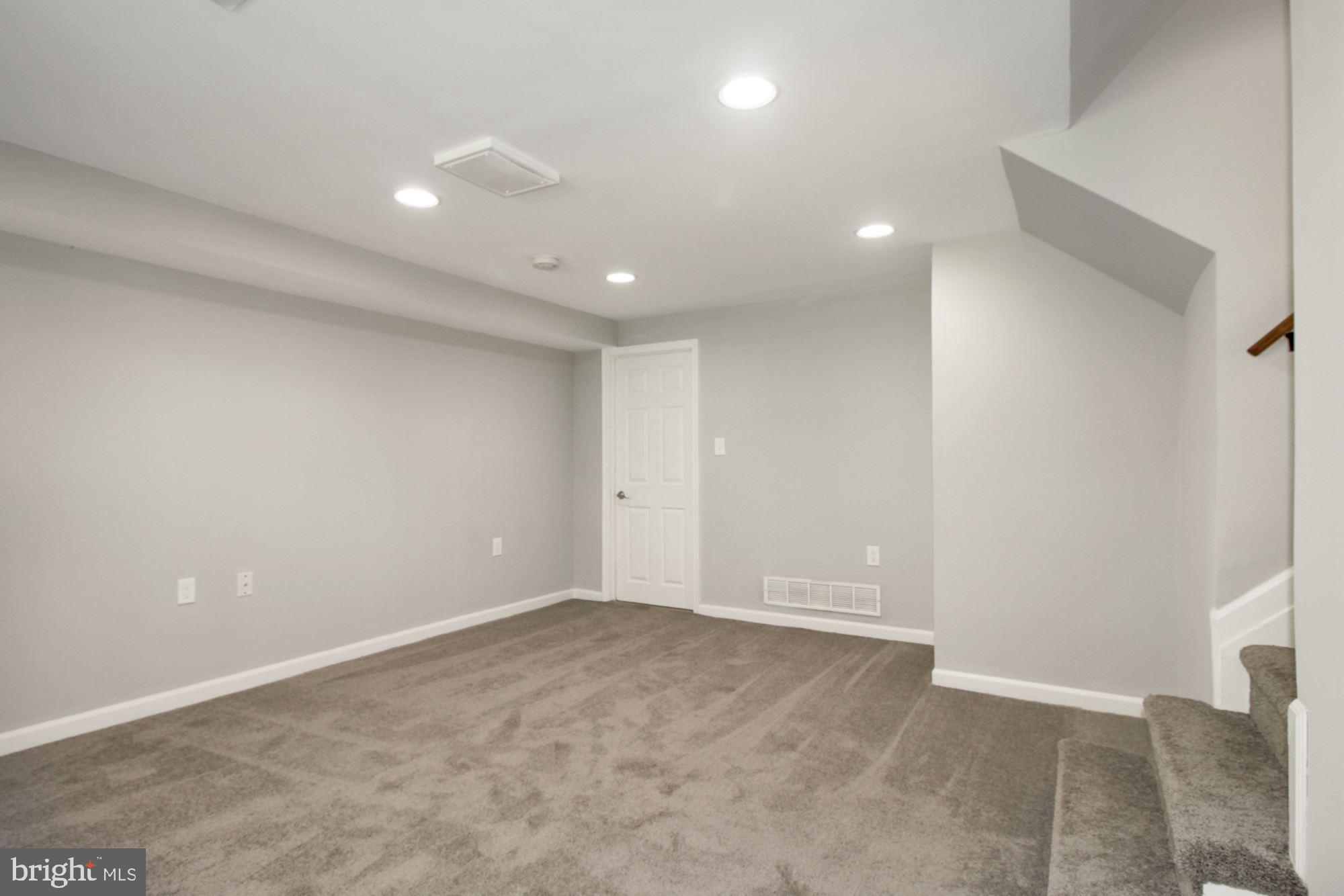 6318 Craigmont Road Baltimore, MD 21228 - Photo 24 of 30