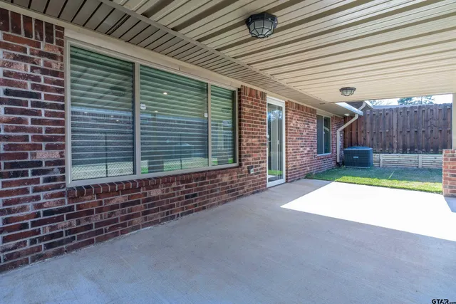 $279,888 | 1803 Yellowstone Drive, Longview, TX 75605