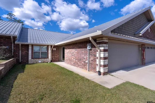 $279,888 | 1803 Yellowstone Drive, Longview, TX 75605