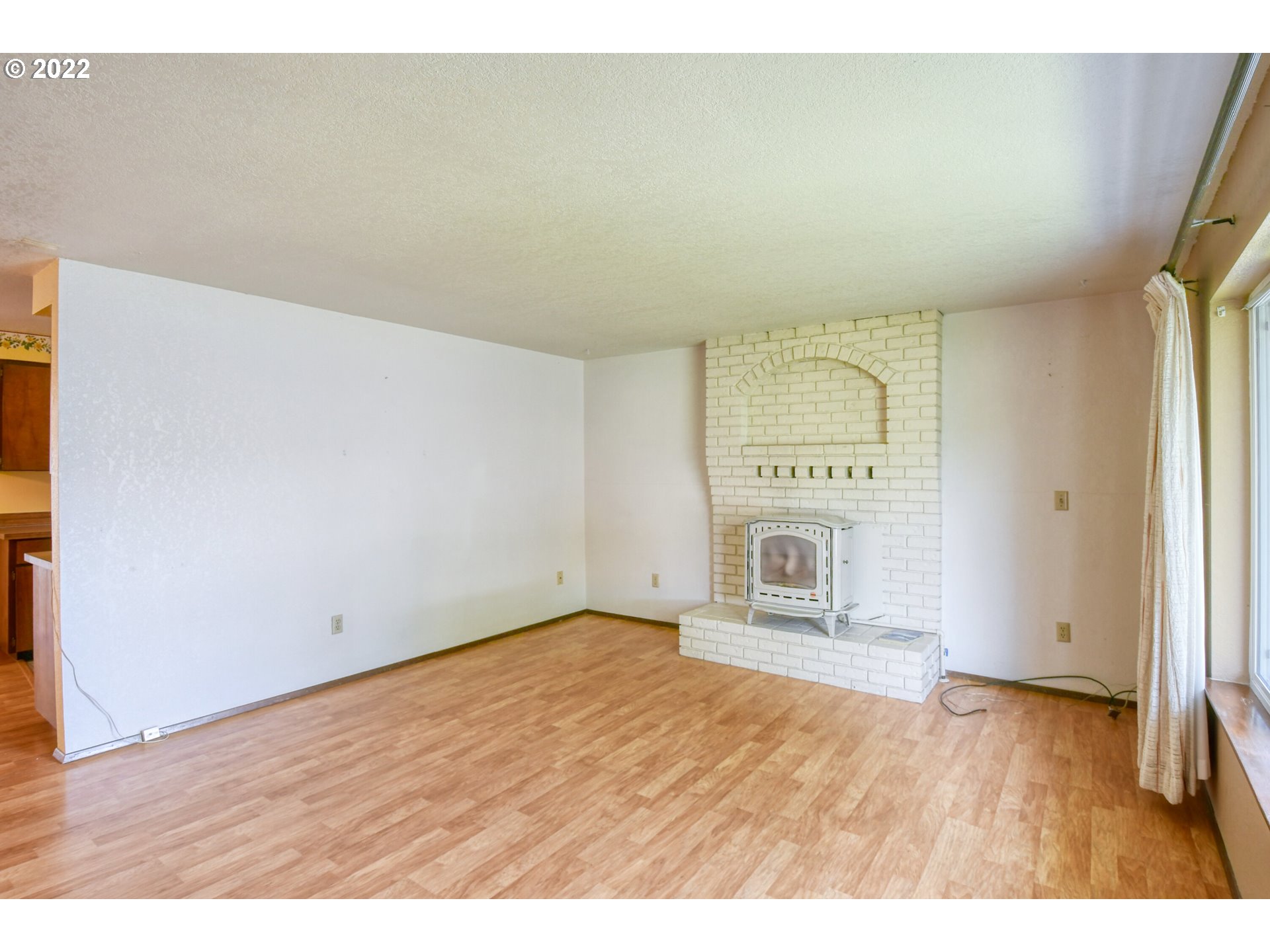 1911 Southwest 42nd Street Pendleton, OR 97801 - Photo 5 of 32