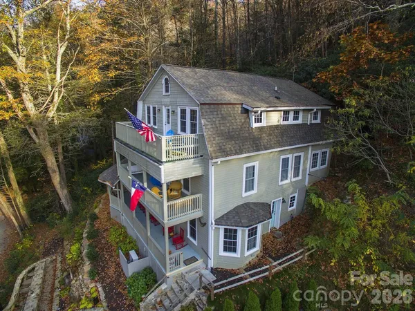$995,000 | 238 Texas Spur Road, Montreat, NC 28711