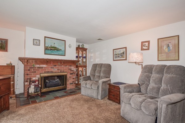 103 Prescott Road Northbridge, MA 01588 - Photo 20 of 30 Gallery Image 20