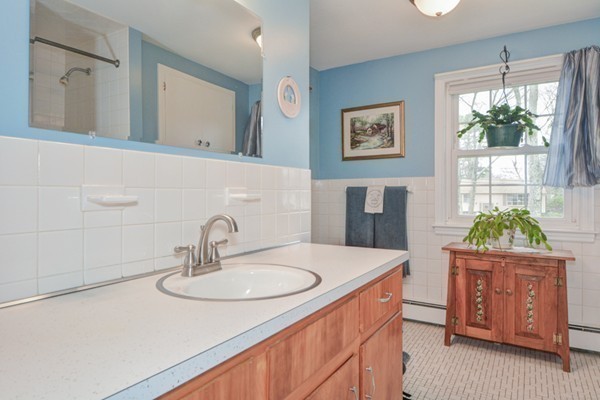 103 Prescott Road Northbridge, MA 01588 - Photo 7 of 30 Gallery Image 7