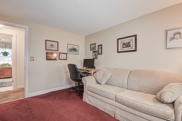 103 Prescott Road Northbridge, MA 01588 - Photo 10 of 30 Gallery Image 10