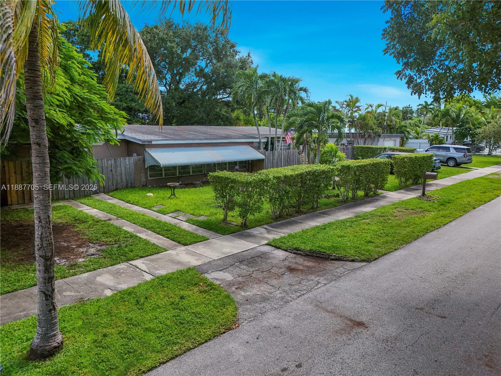 19341 Holiday Road Cutler Bay, FL 33157 - Photo 1 of 27 Gallery Image 1