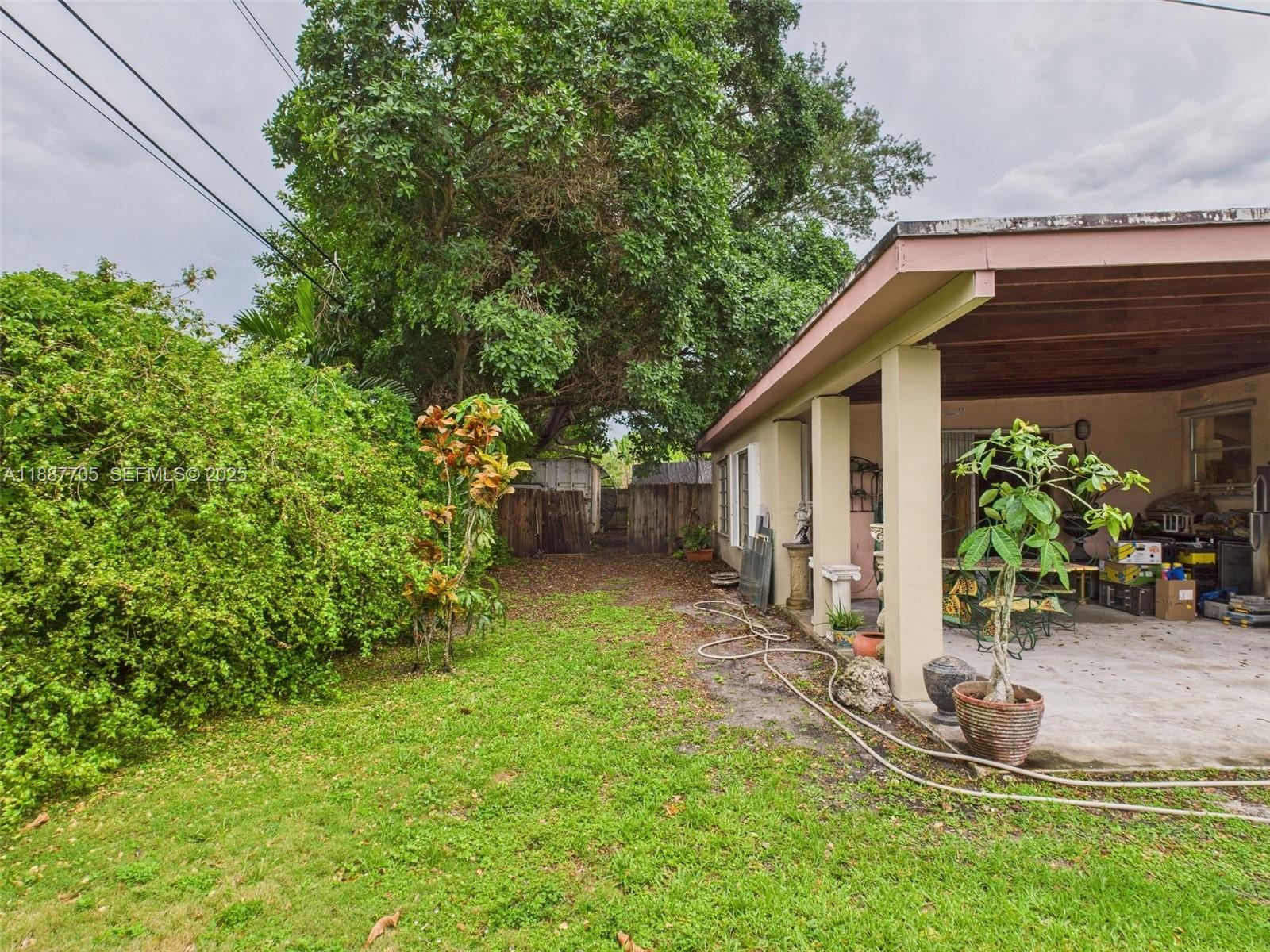 19341 Holiday Road Cutler Bay, FL 33157 - Photo 18 of 27 Gallery Image 18