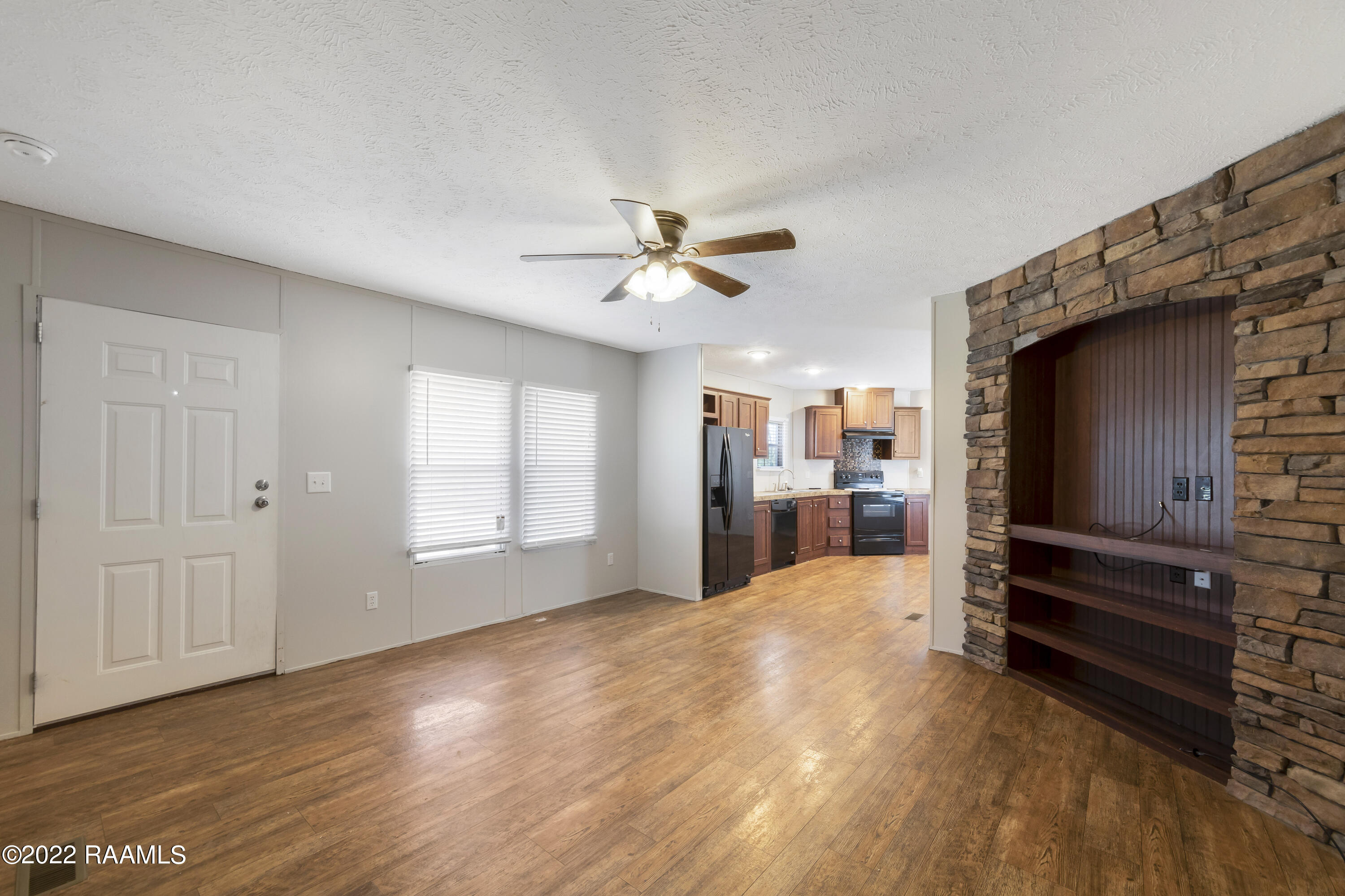 970 Highway 761 Church Point, LA 70525 - Photo 9 of 29 Gallery Image 9