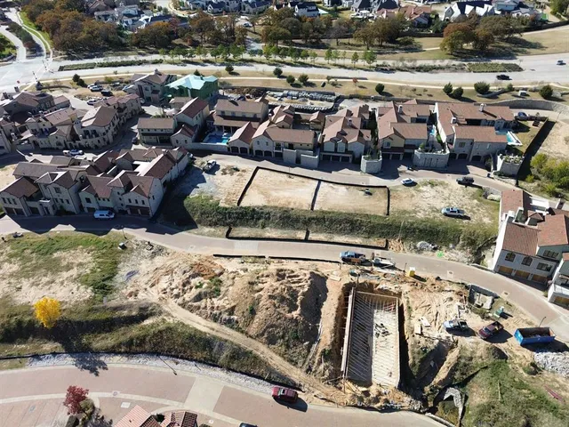 $549,000 | 24 Cardona Drive, Roanoke, TX 76262