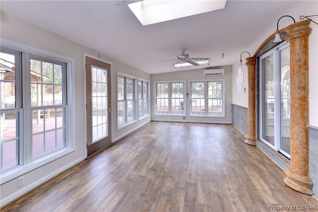 3159 Old Stage Road Toano, VA 23168 - Photo 8 of 44 Large sunroom!
