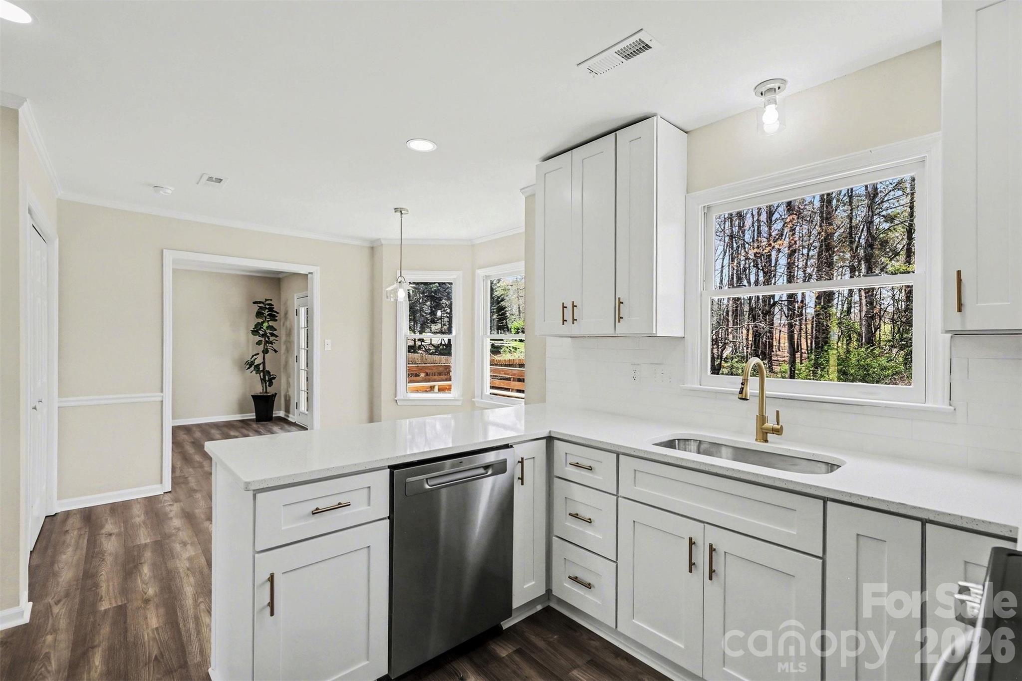 577 Tryon Place Gastonia, NC 28054 - Photo 13 of 32