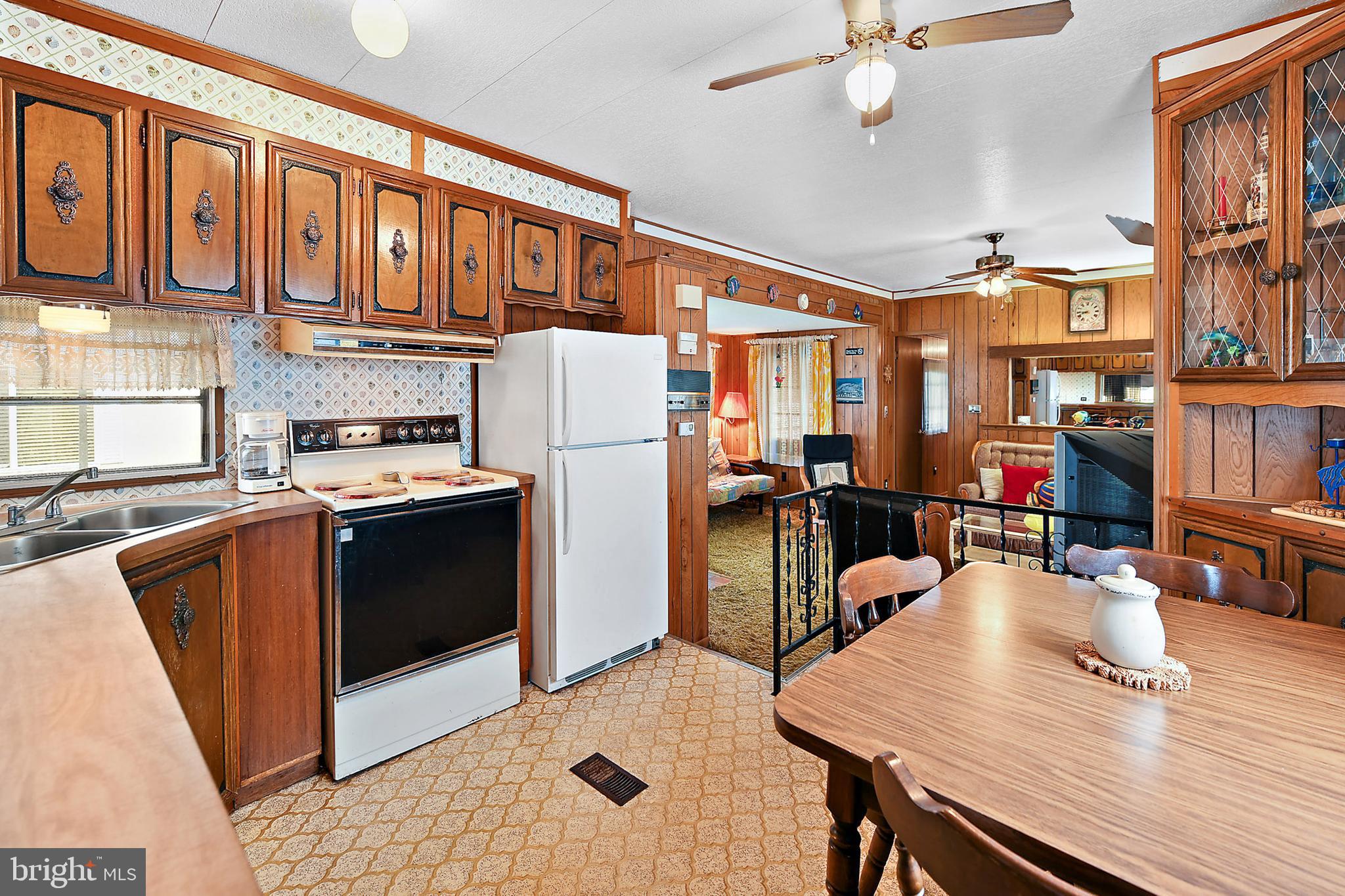 137 Clamshell Road Ocean City, MD 21842 - Photo 10 of 24 Gallery Image 10