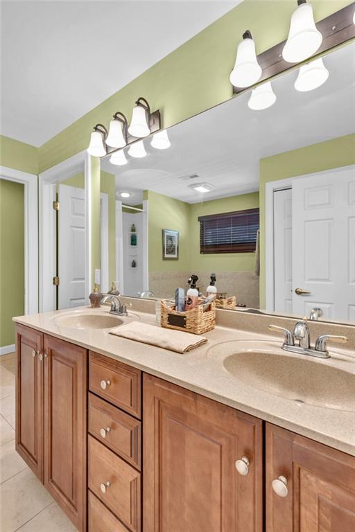 501 Center Grange Road Monaca, PA 15061 - Photo 18 of 48 Gallery Image 18