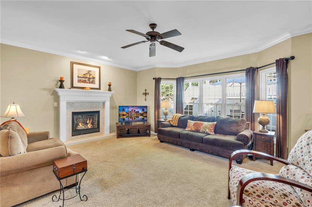 501 Center Grange Road Monaca, PA 15061 - Photo 4 of 48 Gallery Image 4