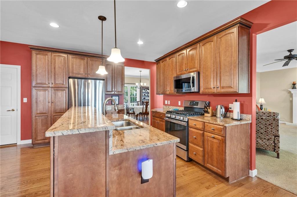 501 Center Grange Road Monaca, PA 15061 - Photo 10 of 48 Gallery Image 10