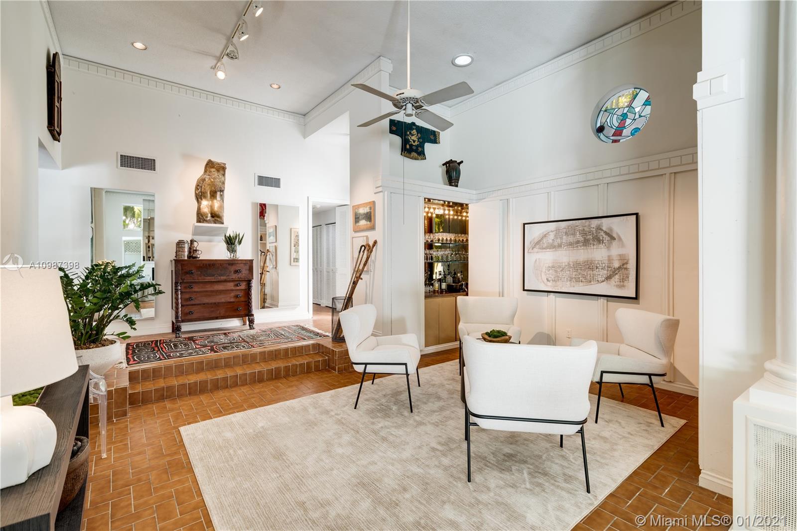 3799 Solana Road Coconut Grove, FL 33133 - Photo 12 of 49 Gallery Image 12