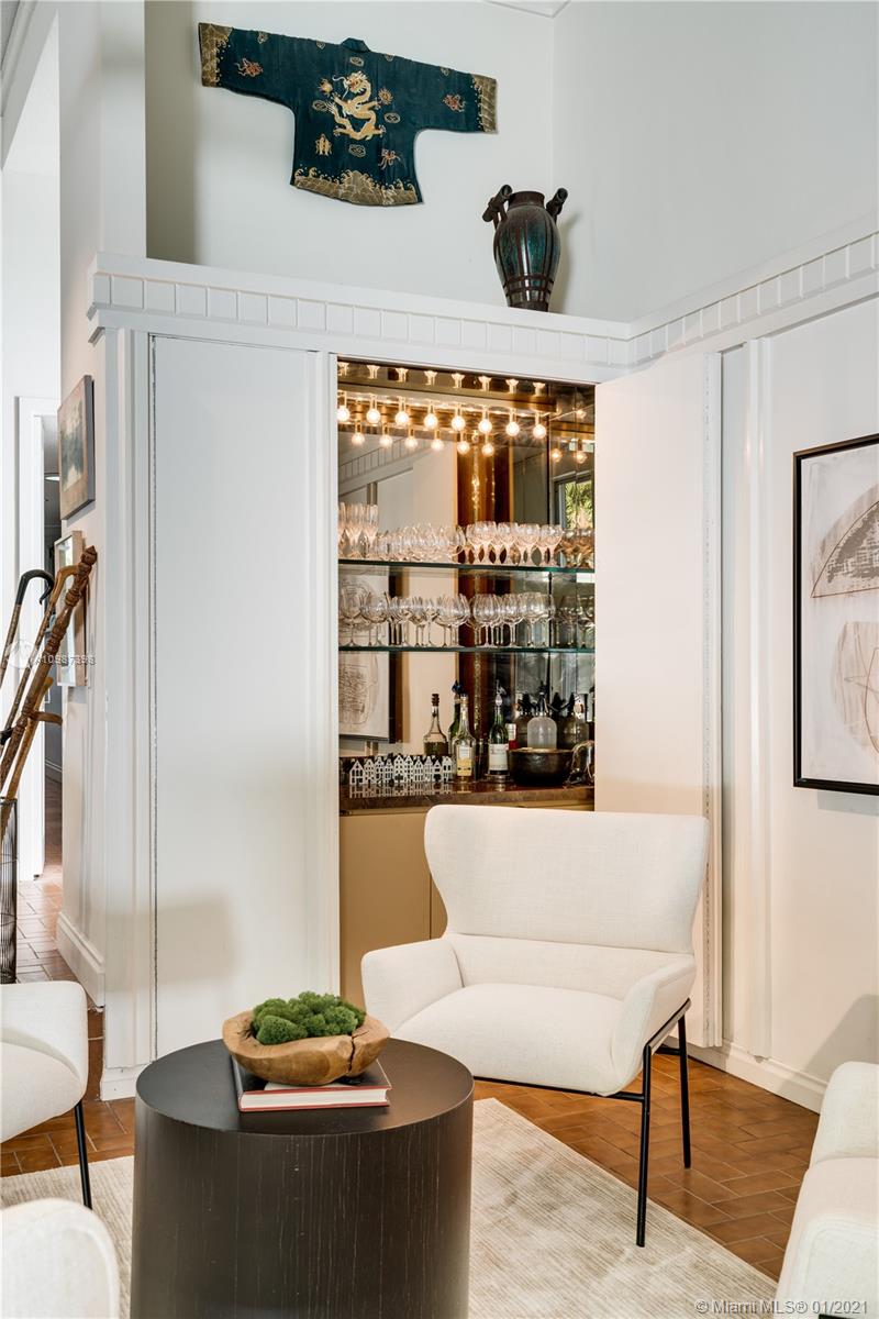 3799 Solana Road Coconut Grove, FL 33133 - Photo 14 of 49 Gallery Image 14