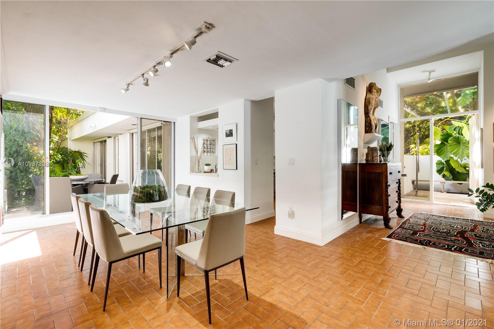 3799 Solana Road Coconut Grove, FL 33133 - Photo 18 of 49 Gallery Image 18
