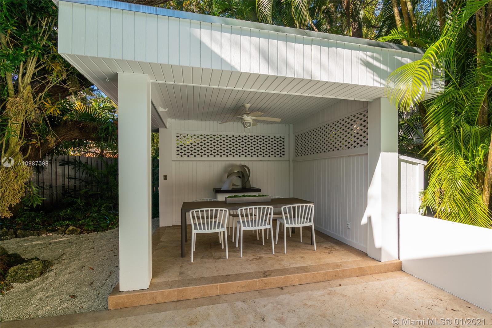 3799 Solana Road Coconut Grove, FL 33133 - Photo 40 of 49 Gallery Image 40